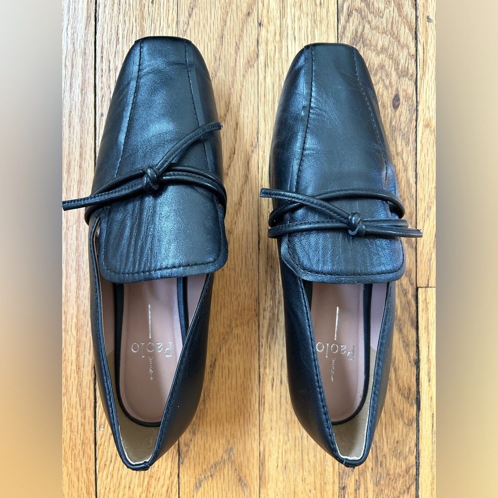 Linea Paola black square toe flats with tie
